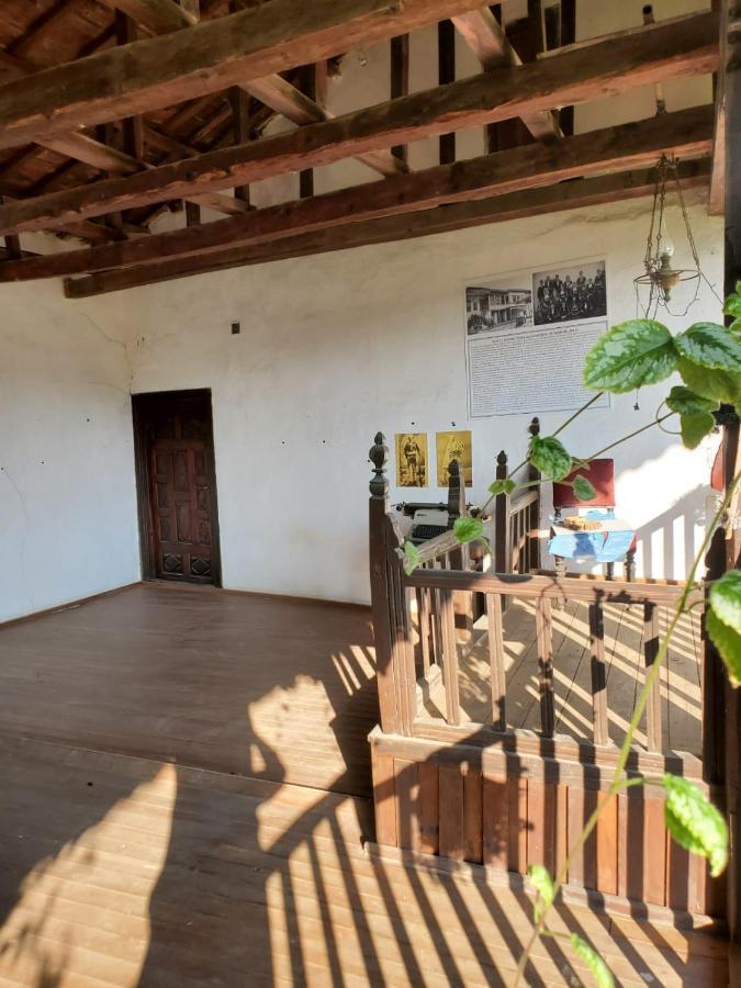 Historic Albanian House Affittacamere Shkodër